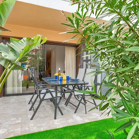 Brand New In Park Albatros With Pool View